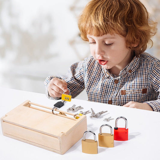 Wooden early childhood education unlocking Montessori unlocking toys baby keys unlocking boxes Montessori teaching aids - KIWI UNIVERS