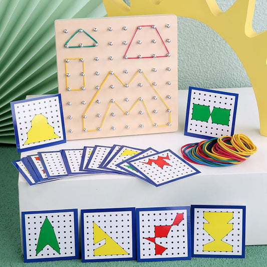 Tableau Montessori en Bois avec Clous Créatifs - KIWI UNIVERS