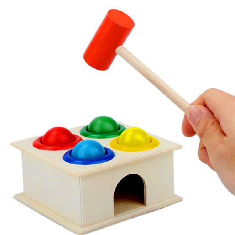 Jeu éducatif en bois : marteau et billes pour enfants - KIWI UNIVERS