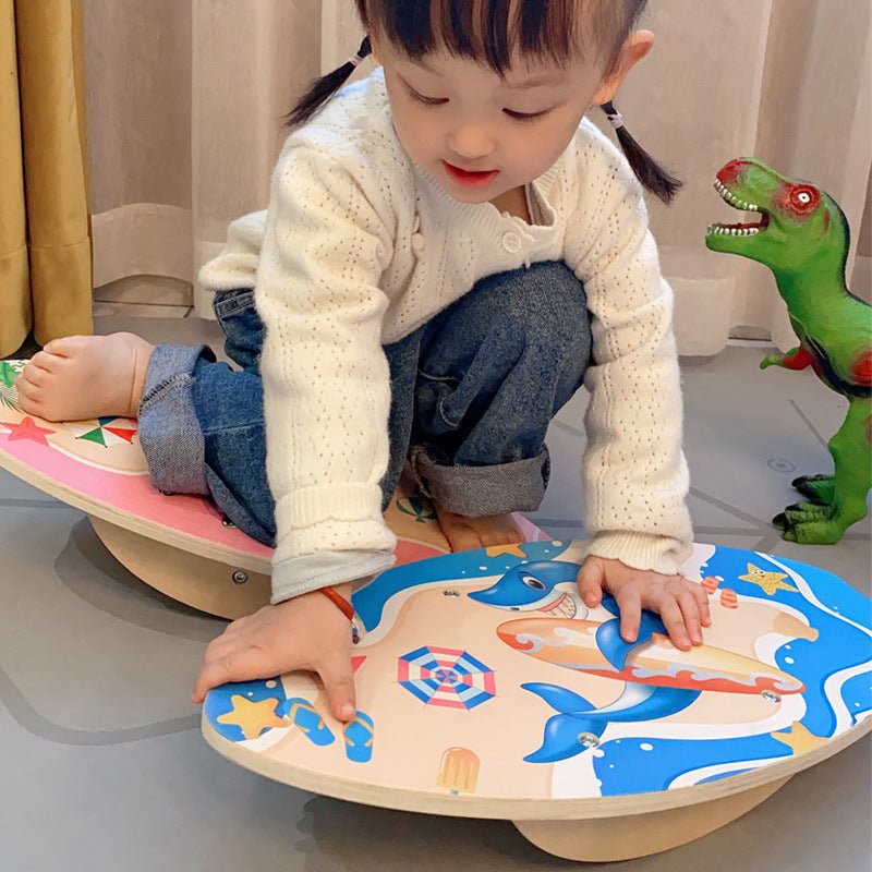 Wooden Early Education Children's Balance Board Training Balance Curved Board Bending Seesaw Puzzle Home Toy Seesaw - KIWI UNIVERS