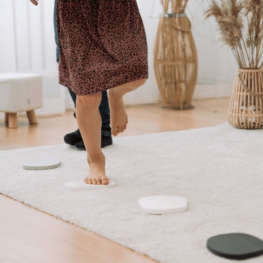 Tipi Montessori : Pierres d'équilibre - KIWI UNIVERS